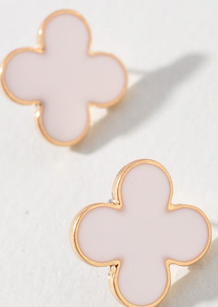 Simple Clover Earrings